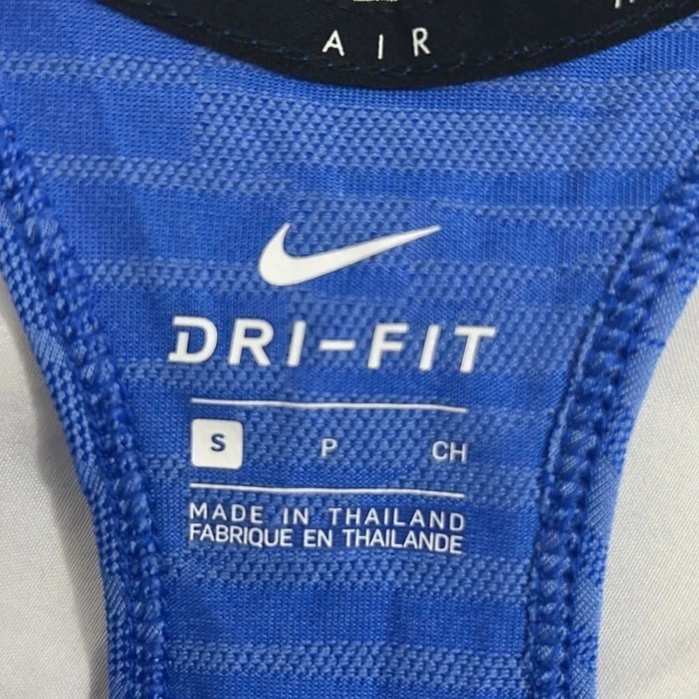 Nike Dri-Fit tank size small blue polyester athletic running tank top